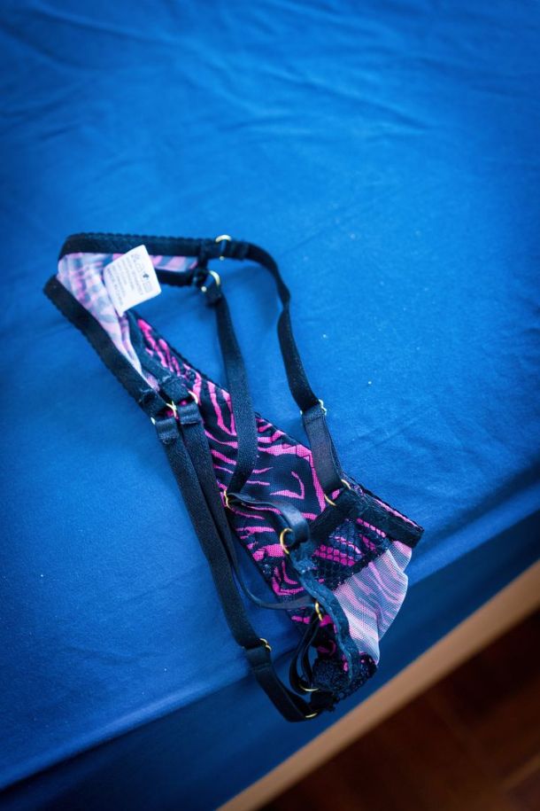 Nami Vibes - nudo integrale glamour model hot