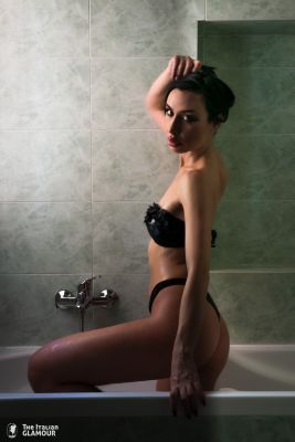 Lucia Sistelli - Bath Tub